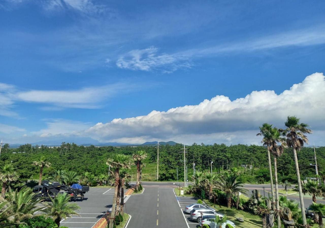 Blue Hawaii Resort Jeju Exterior photo