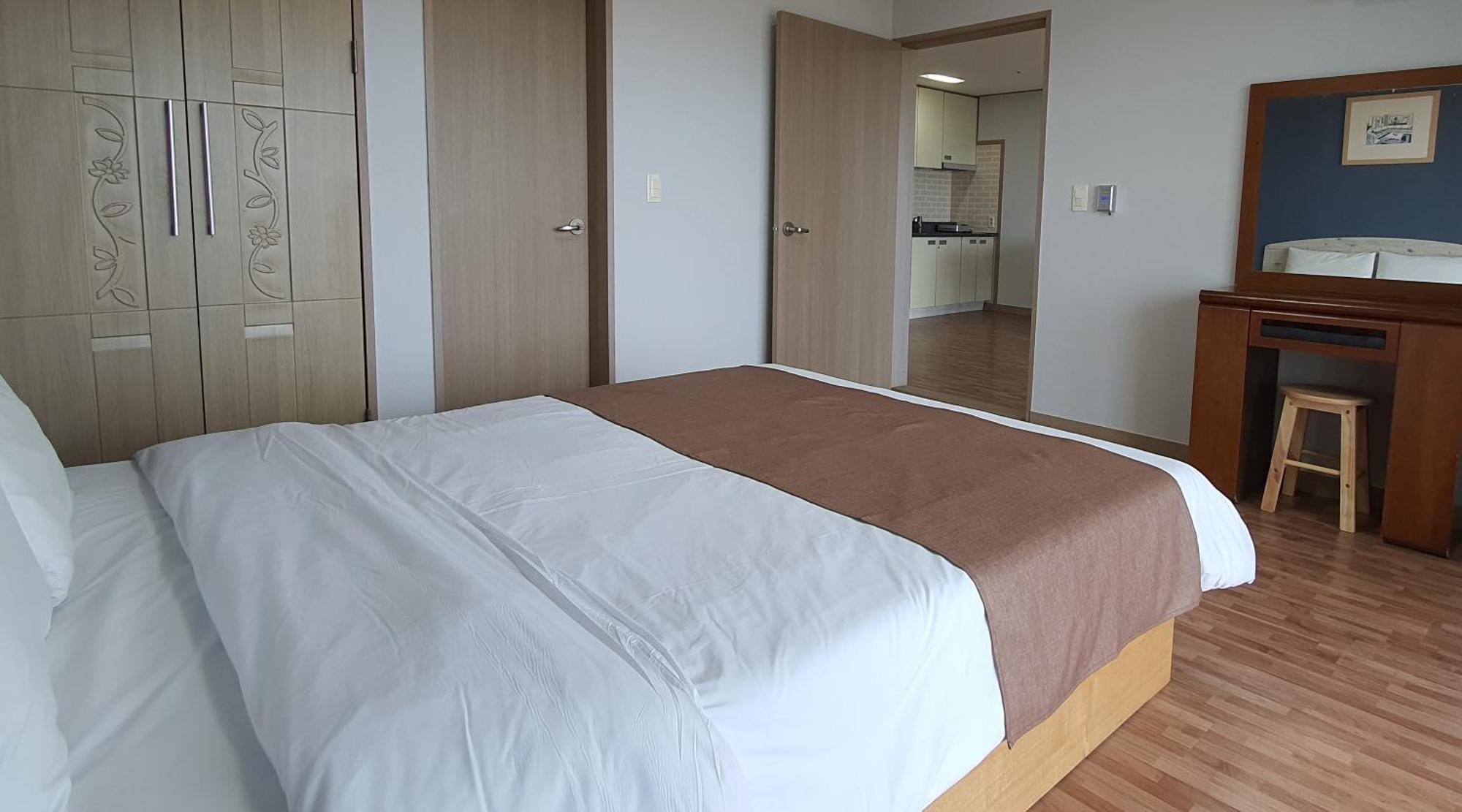 Blue Hawaii Resort Jeju Room photo